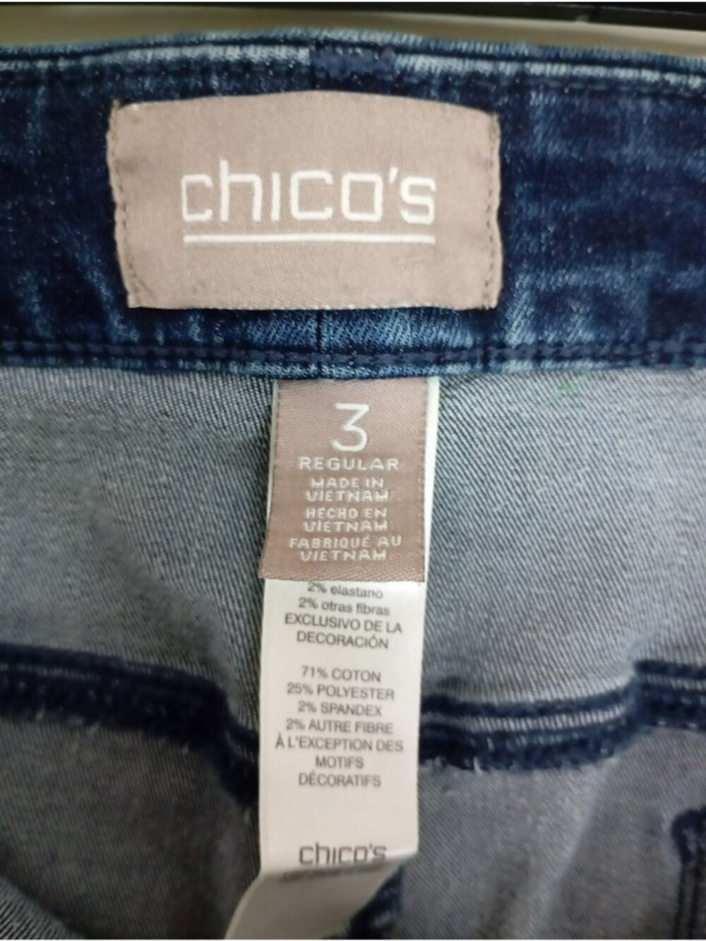 Chicos Womens Rhinestone Embellished Stretch Denim Jeans Size 3 Regular - Picture 2 of 9